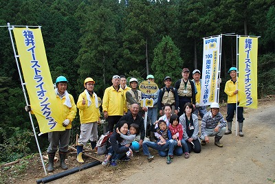 殿上山植樹祭